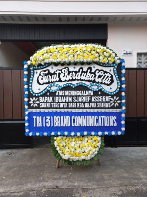 Papan Bunga Duka di 8 Ulu